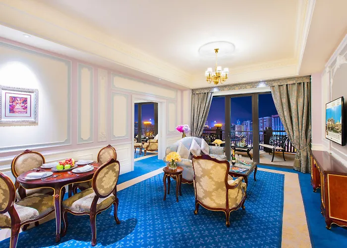 Legend Palace