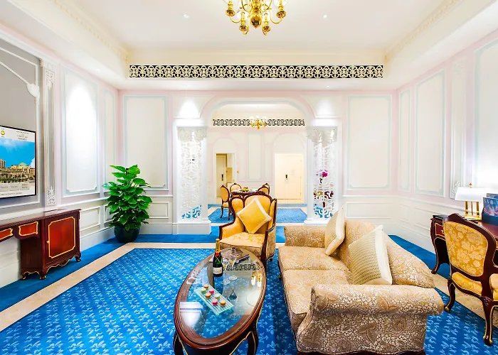 Hotel Legend Palace 5*