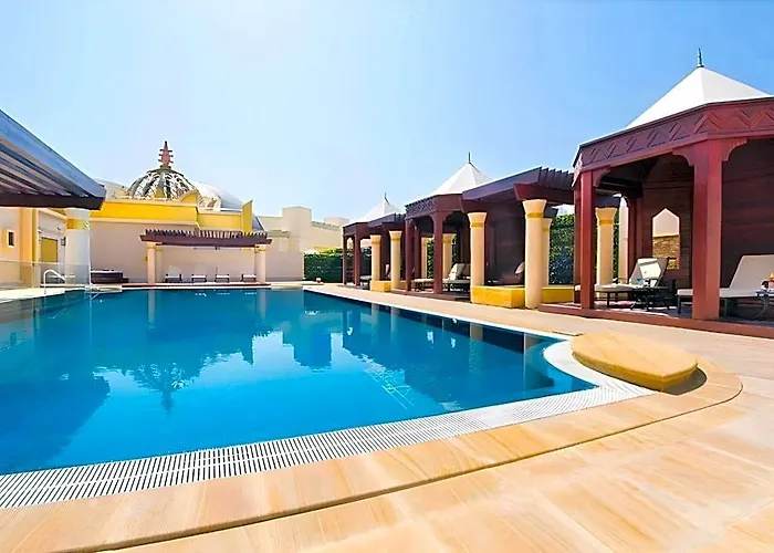 Legend Palace Hotel